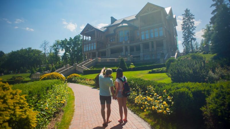 Полный комплекс: земля и кирпичный дом в Клину